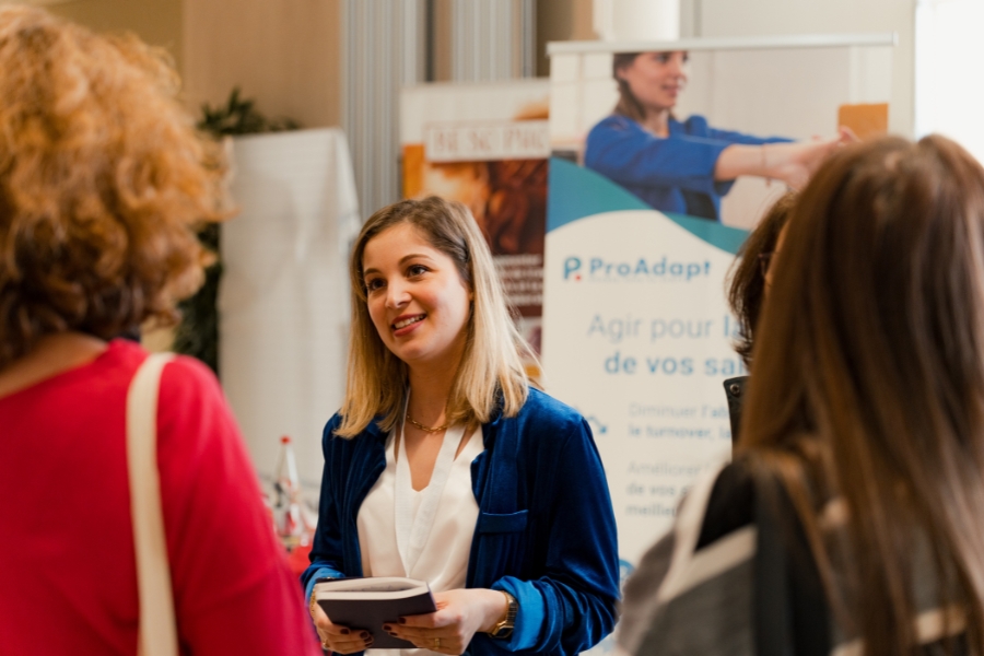 Découvrez les formations en santé, diversité et inclusion menées par Dora Blasberg. Retour d’expérience et impact sur les équipes.